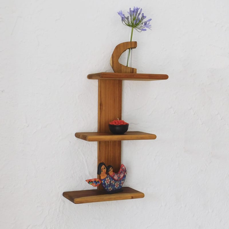 Repisa asimétrica de 3 niveles