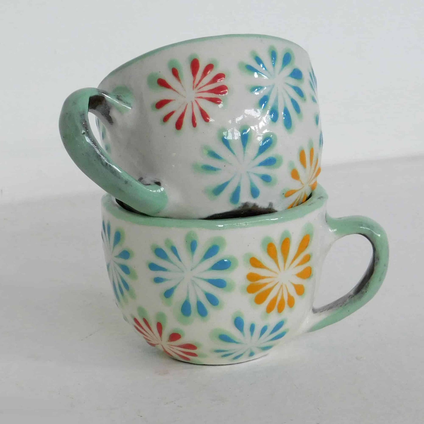 Set taza y plato para té - diseño flores verdes