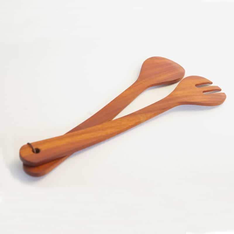 juego de cucharas para servir ensalada hechas a mano por artesanos guatemalatecos