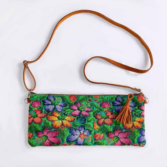 clutch artesanal con correa ajustable y extraible