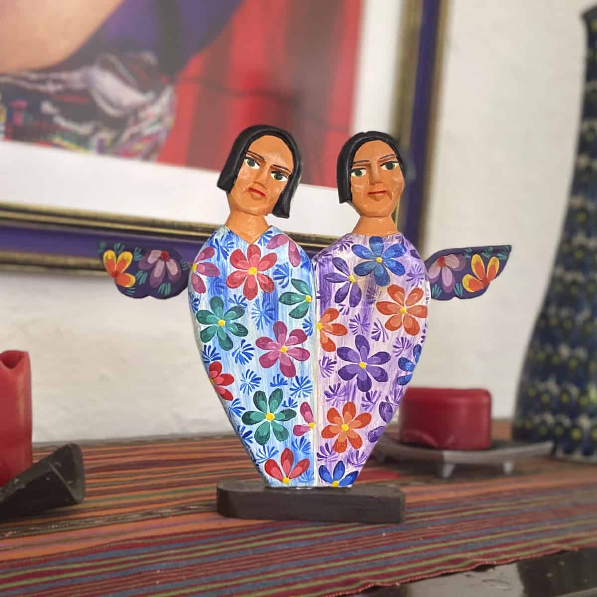 Figuritas de ángeles en forma de corazón