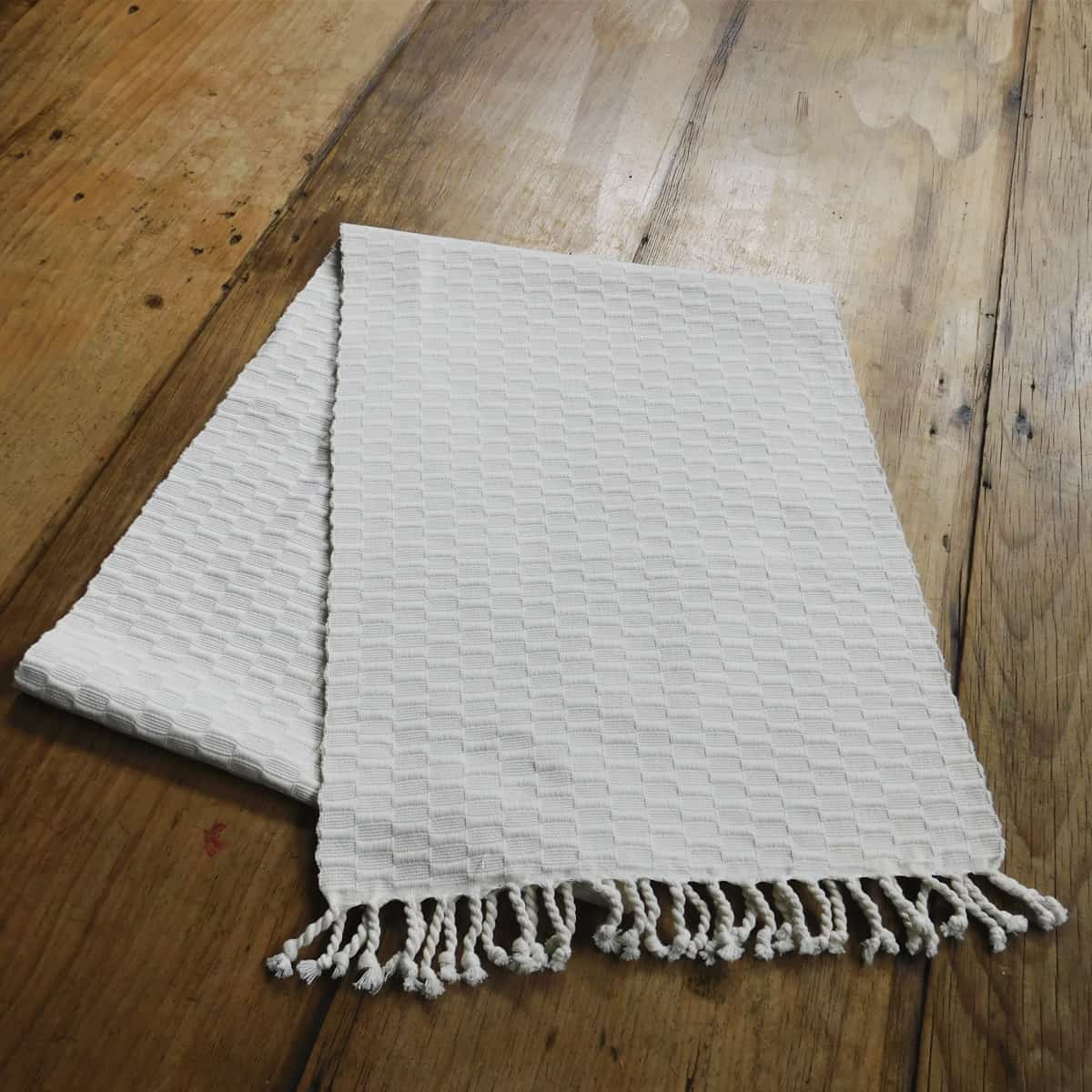 Camino de mesa Panalito - color crudo