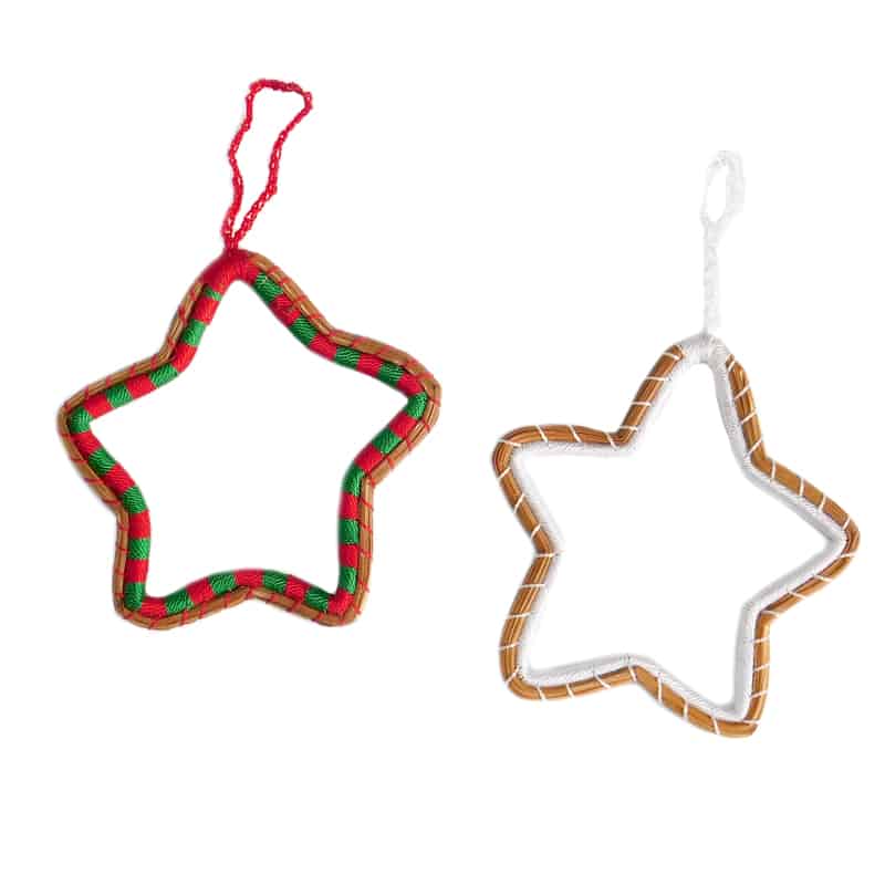 Adornos de pino variedad