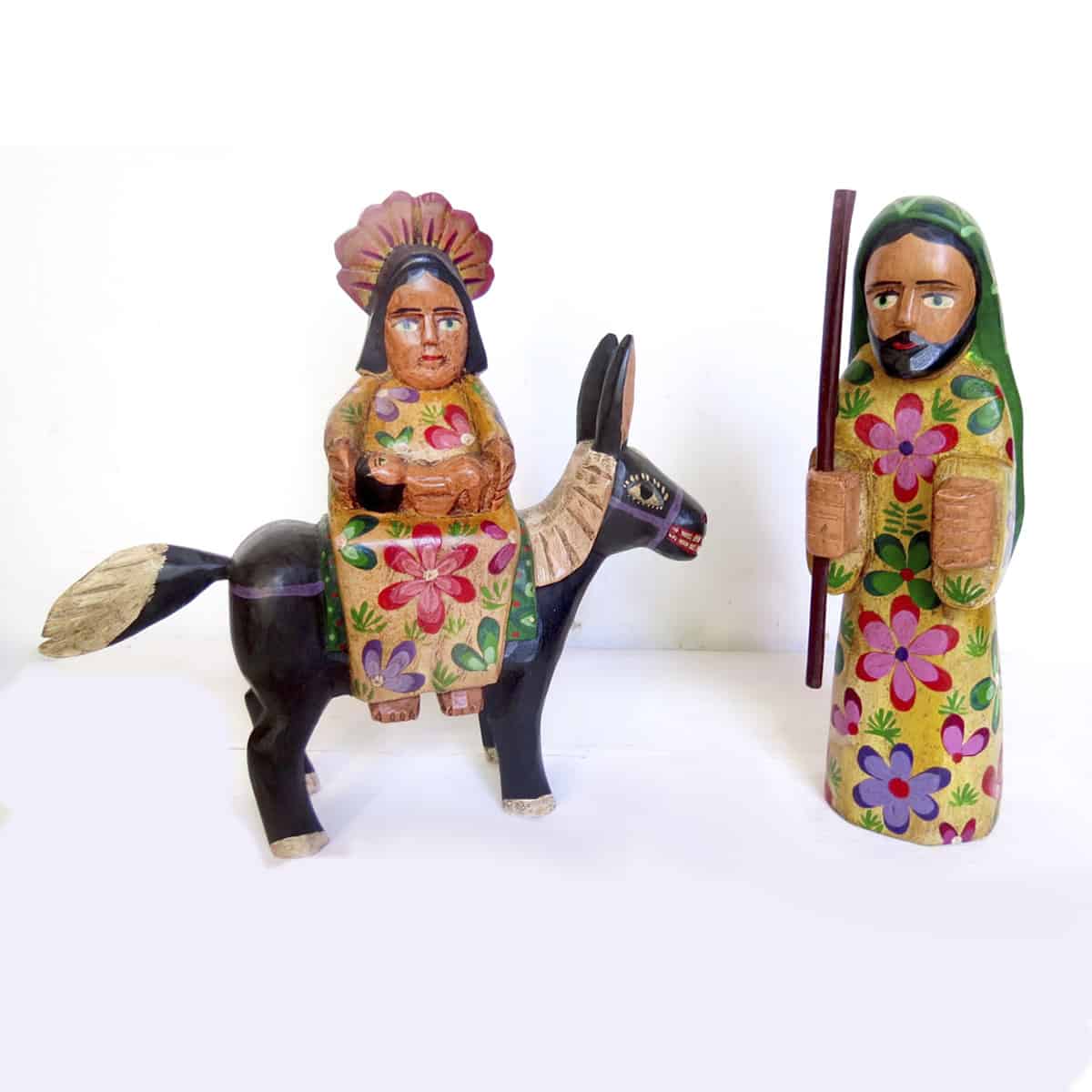 La huida a Egipto en varios tamaños