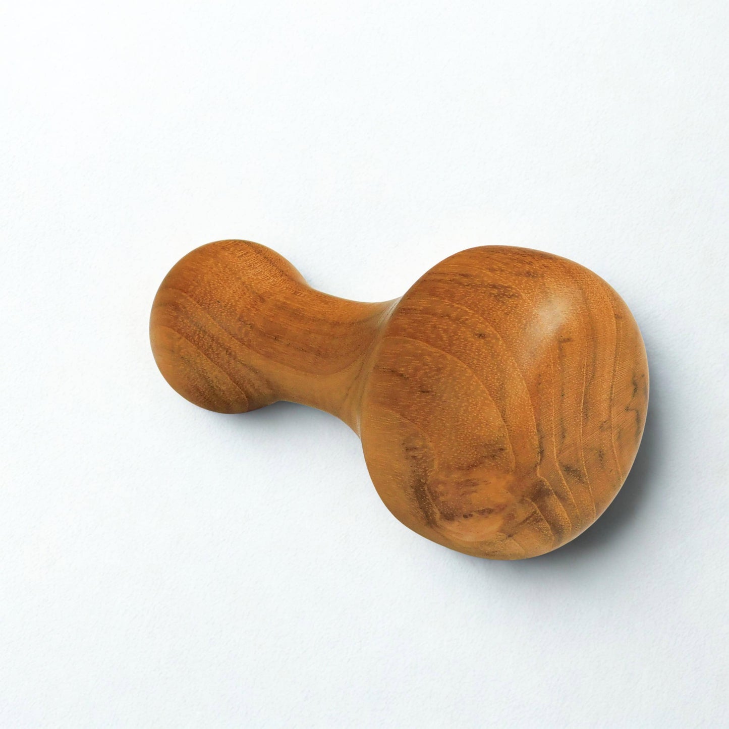 Machacador pequeño de madera teca