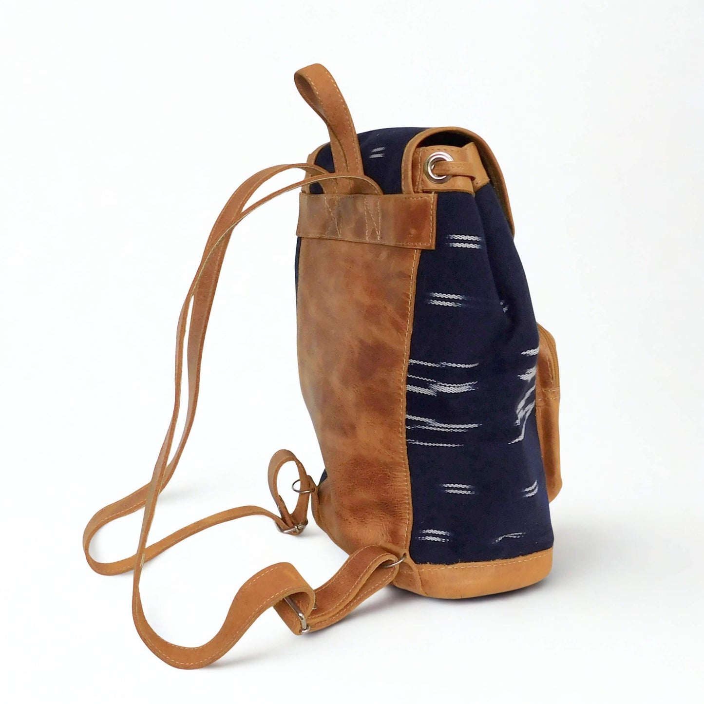 Mochila - Colección Serpentina Índigo