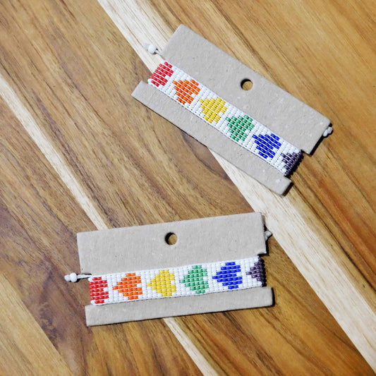 Brazalete corazones arcoíris