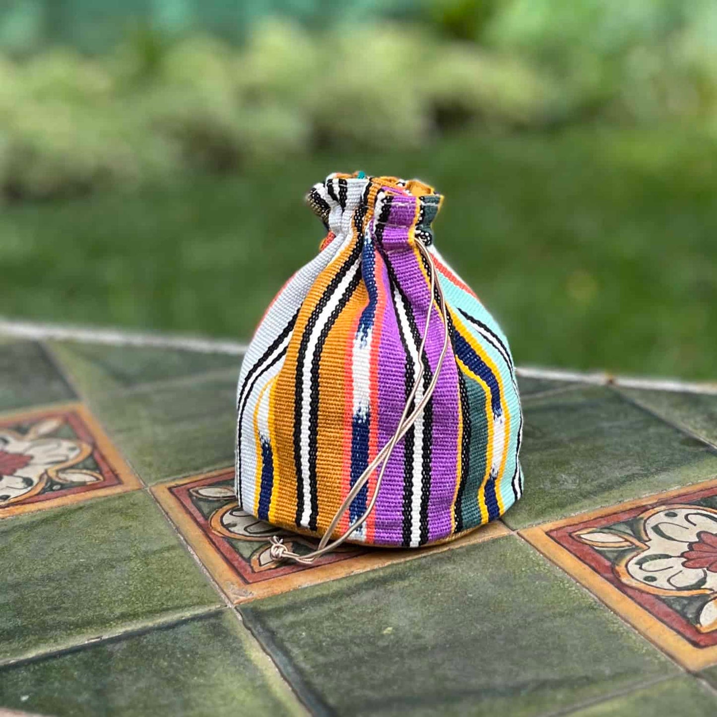Bolso joyero grande - Colección Raíces a Rayas