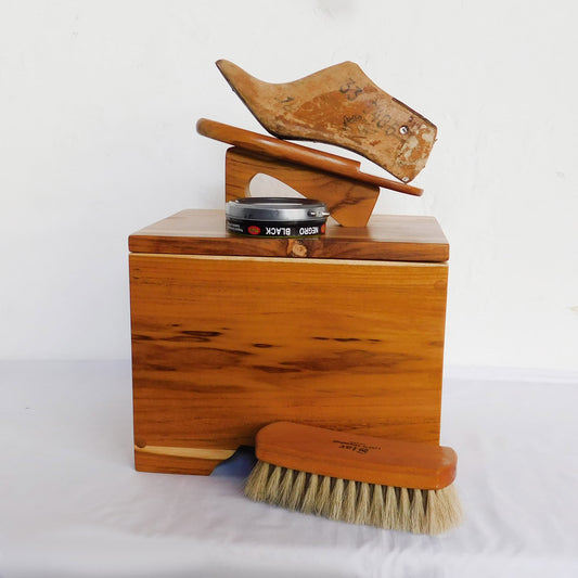 Caja para lustrar zapatos - estilo cofre