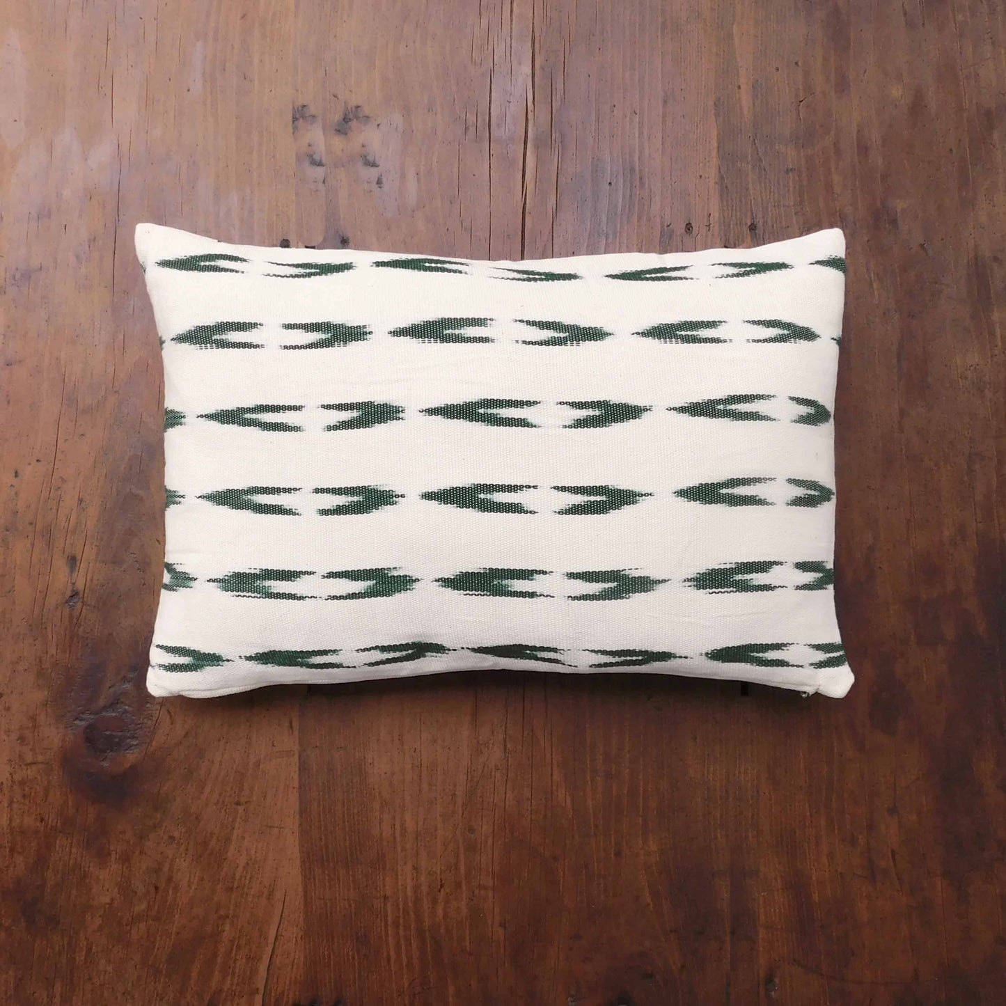 Funda para cojín rectangular  - estilo ikat verde