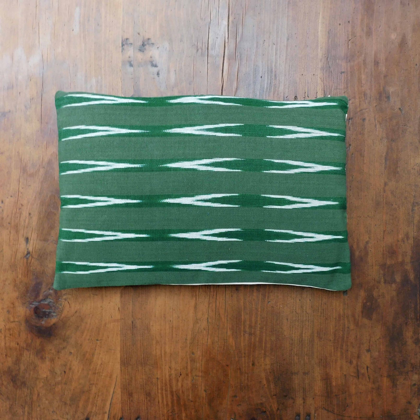Funda para cojín rectangular  - estilo ikat verde