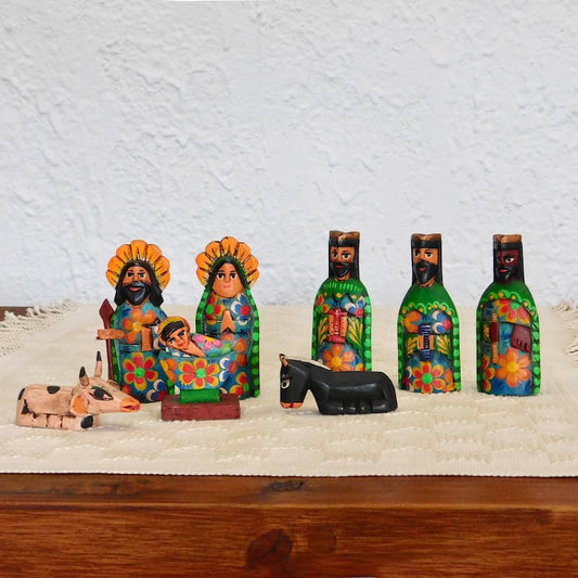 Nacimiento pequeño colores variados