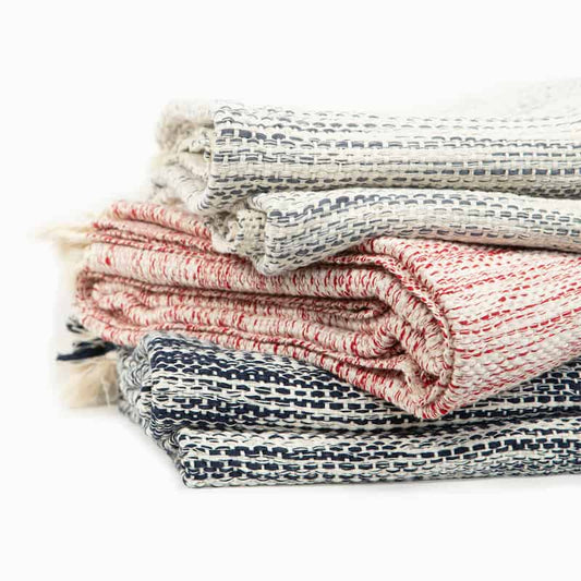 frazadas de algodón tejidas a mano por artesanos Guatemaltecos