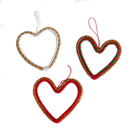 Adornos de pino variedad