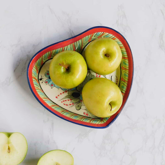 plato de corazon de ceramica