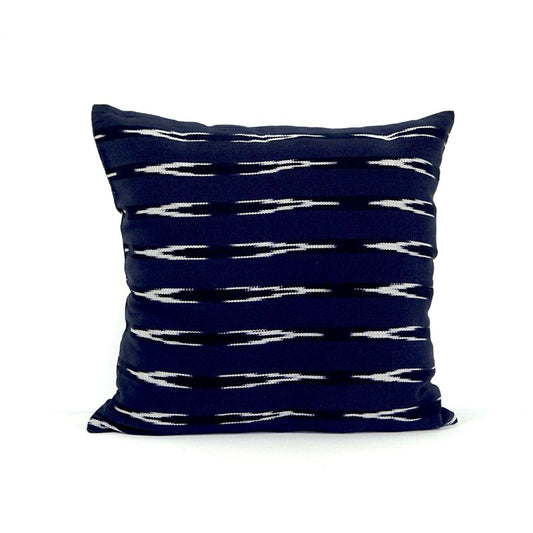 cojin decorativo azul de algodon