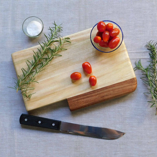Tabla para cortar con espacio para cuchillo