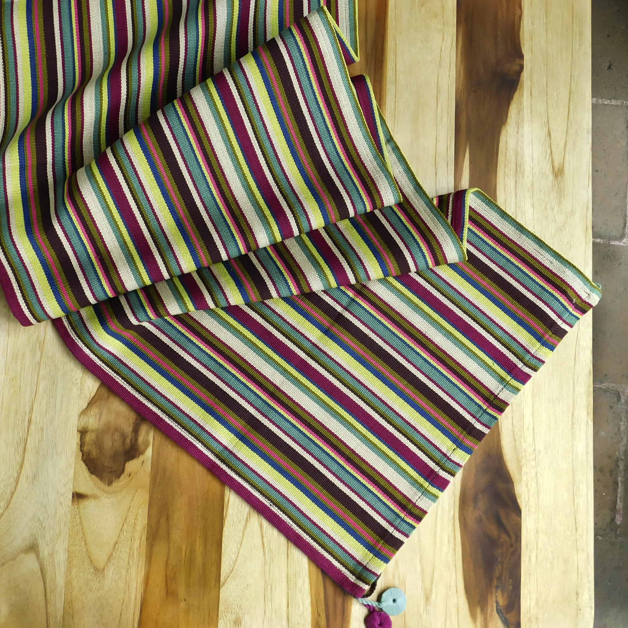 Camino de mesa multicolor