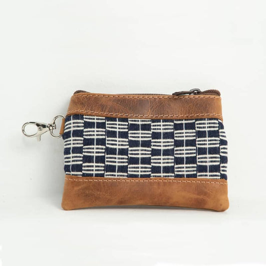 monedero de cuero y tela