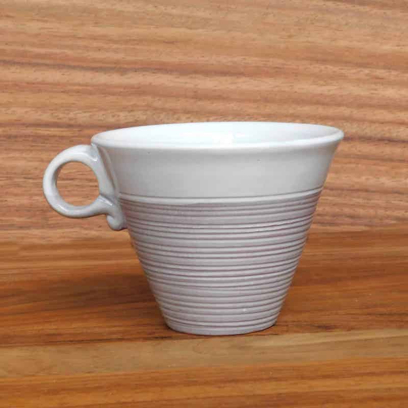 taza de cerámica hecha a mano en Guatemala