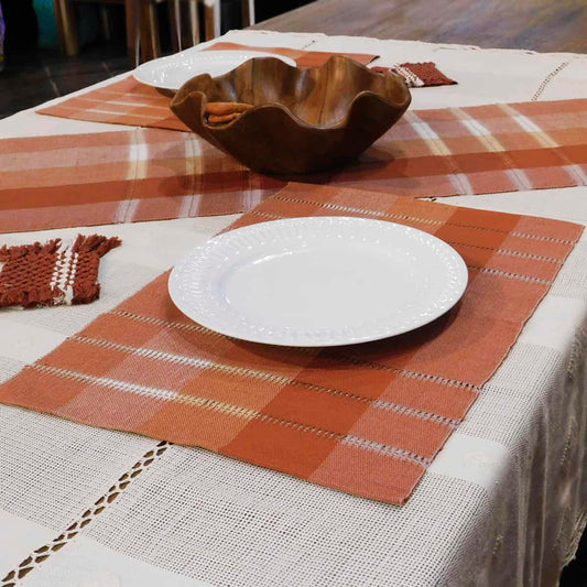 Individual tonos tierra en el atardecer